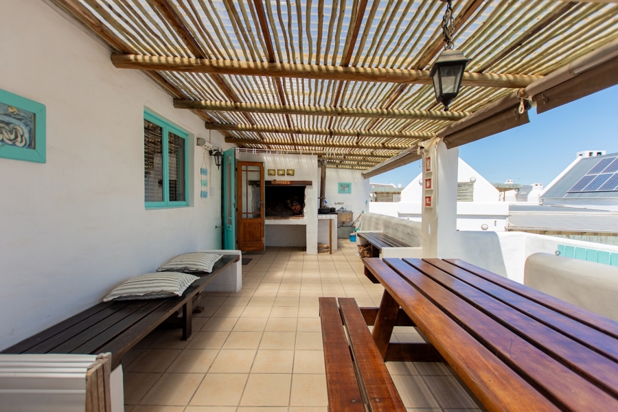 6 Bedroom Property for Sale in Jacobsbaai Western Cape